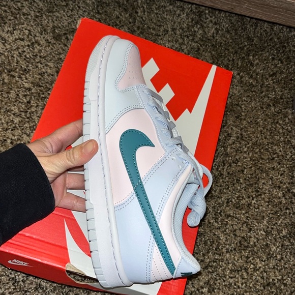 Nike dunks - Picture 4 of 4